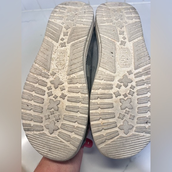 Hey Dude Wally Kids Youth Size 6 Gray Camo Charcoal - Picture 3 of 4